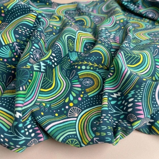 cotton-wax-print-fabric-2.webp