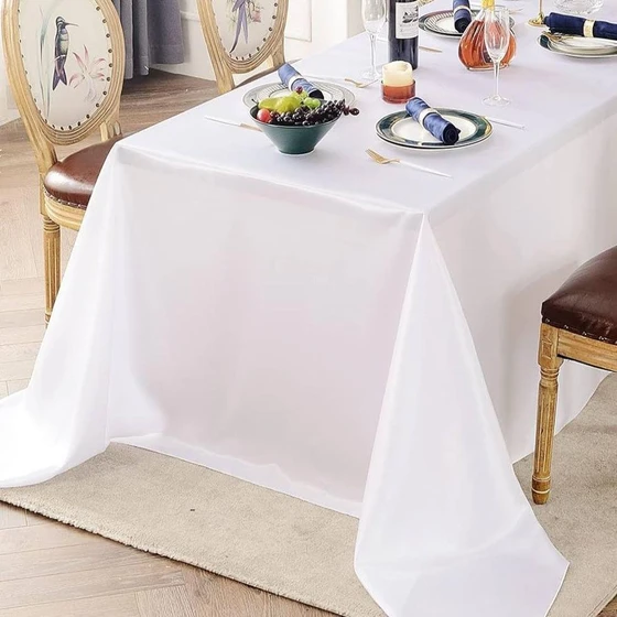 glossy-table-covers-2.webp