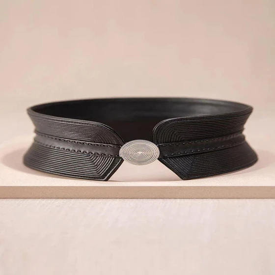 corded-ariana-leather-belt-2.webp