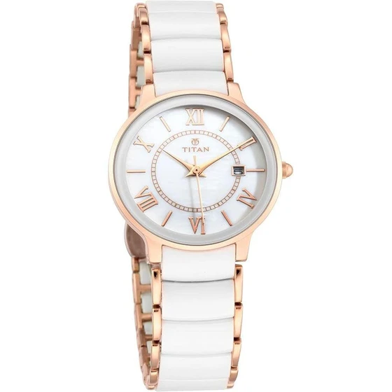 white-analog-watch-2.webp