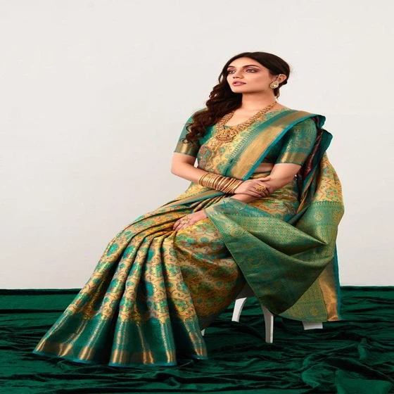 ladies-designer-surat-saree-2.webp