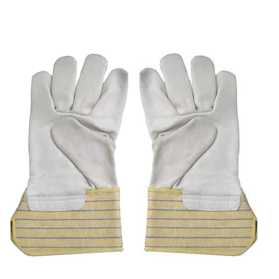 canadian-leather-gloves-2.webp