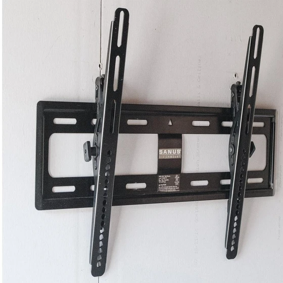 tv-wall-mount-2.webp