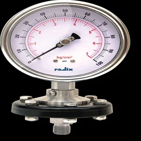 digital-pressure-temperature-gauge-2.webp