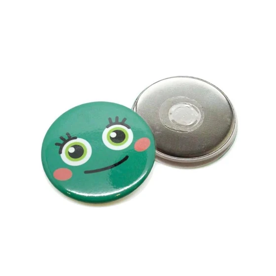 magnetic-button-badges-2.webp