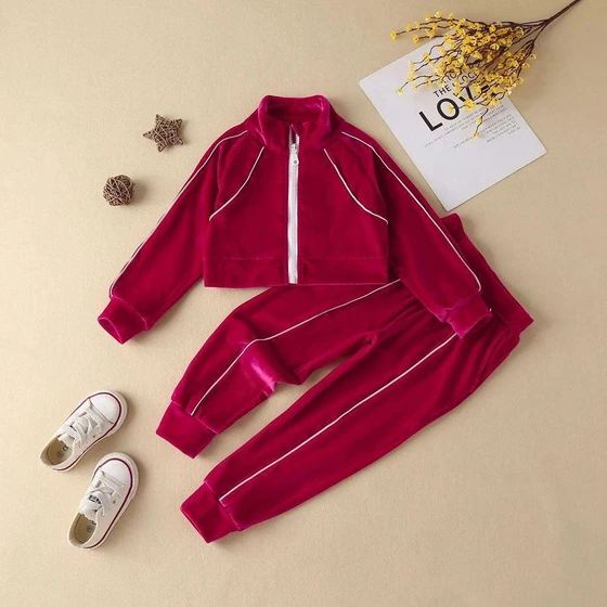 infant-sports-wear-2.webp