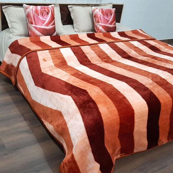 cotton-mink-blankets-2.webp