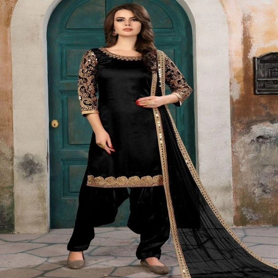 readymade-ladies-suits-2.webp