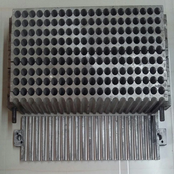 plastic-chalk-moulds-2.webp