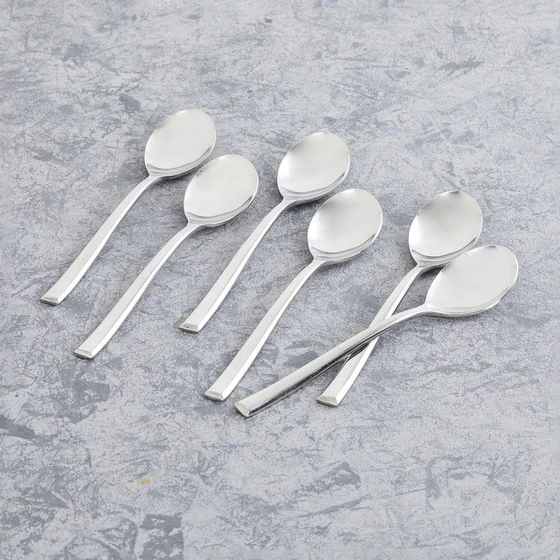 stainless-steel-spoons-2.webp
