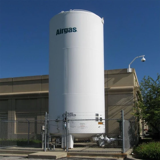 liquid-nitrogen-tank-1.webp