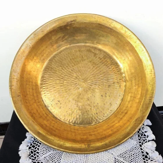 golden-brass-parat-1.webp