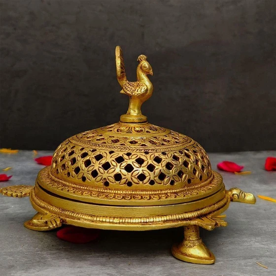 brass-dhoop-dani-2.webp