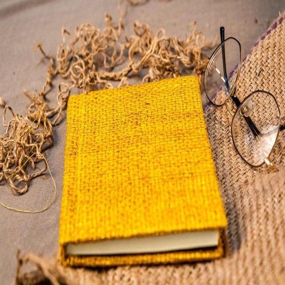 jute-journal-handcrafted-2.webp