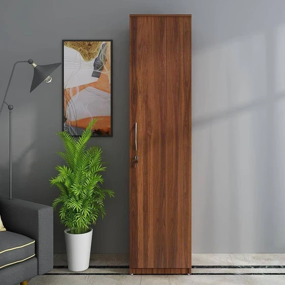 single-wooden-door-wardrobe-2.webp