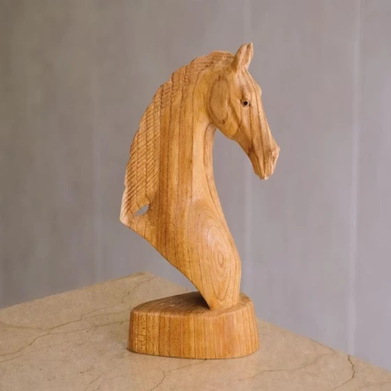 carving-wooden-horse-2.webp