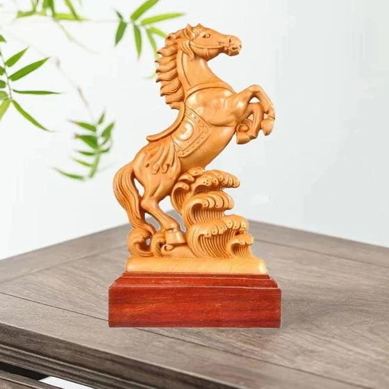 handicraft-wooden-horse-statue-2.webp