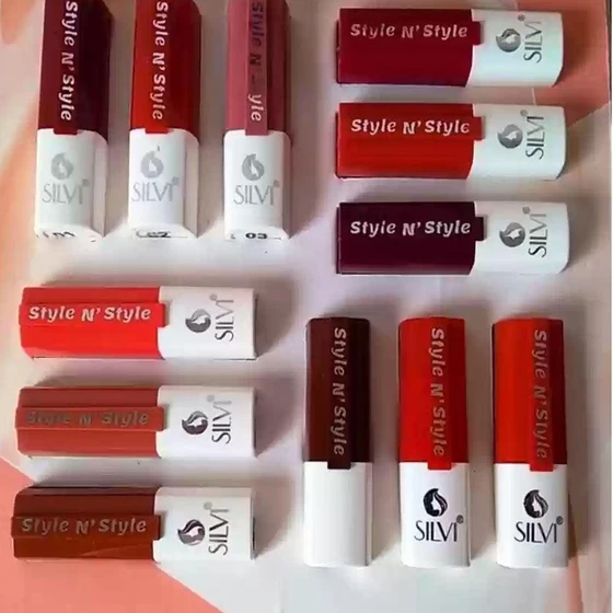 silvi-lipstick-matte-2.webp