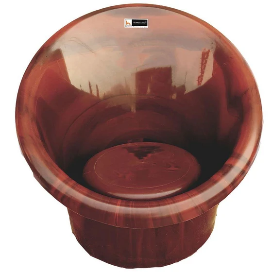 plastic-chair-tub-2.webp