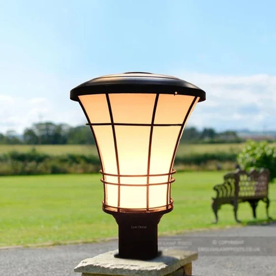 outdoor-gate-light-2.webp