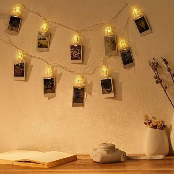 photo-clips-string-lights-2.webp