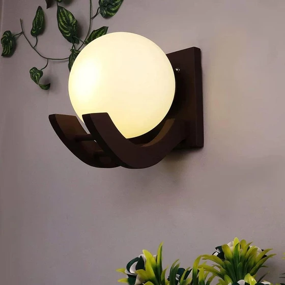 wall-lamp-light-2.webp