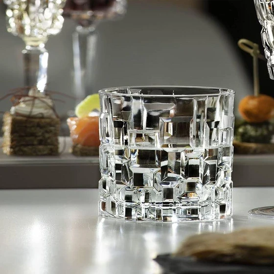 crystal-glass-2.webp