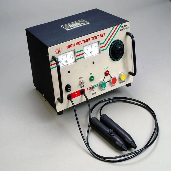 voltage-test-set-1.webp