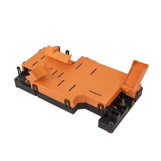 automotive-high-voltage-terminal-2.webp