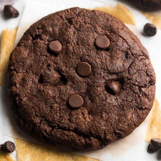 healthy-dark-chocolate-cookies-2.webp