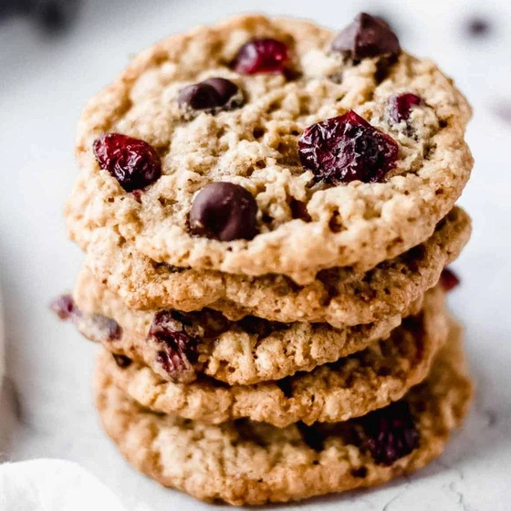 oatmeal-cranberry-cookies-2.webp