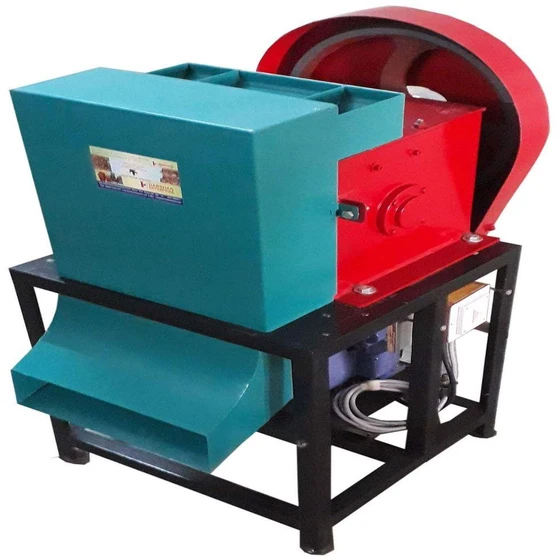 automatic-supari-multiple-cutting-2.webp