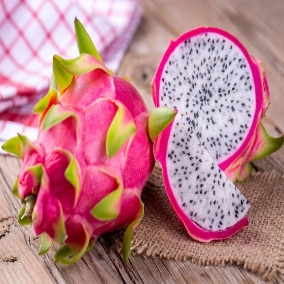 common-dragon-fruit-2.webp