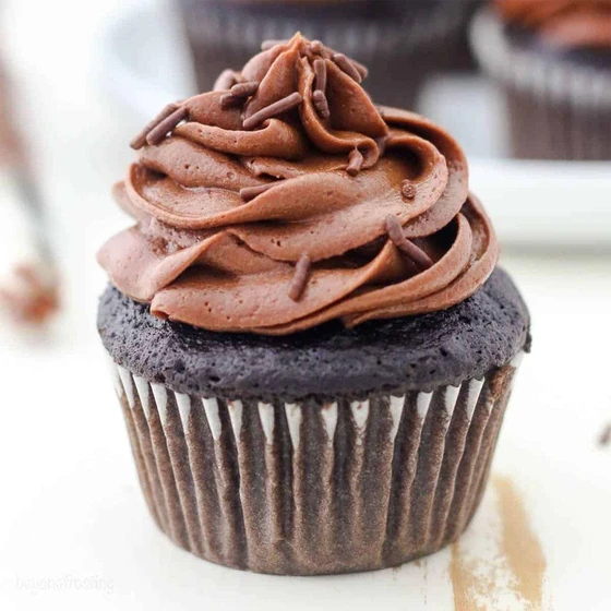 cube-chocolate-cupcakes-1.webp