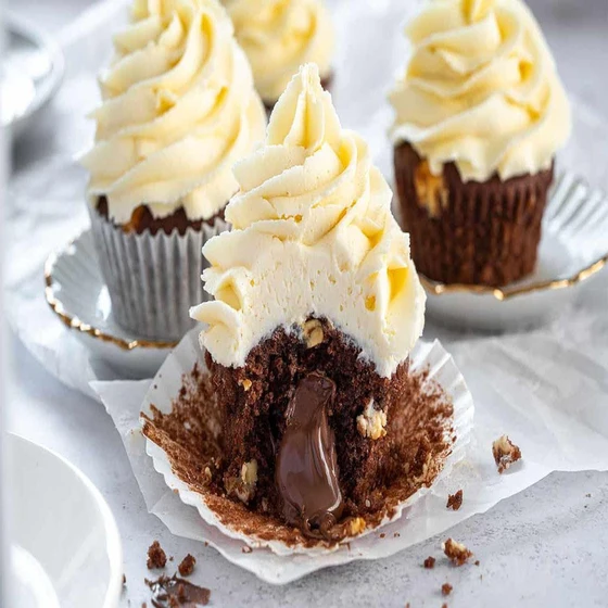cube-chocolate-cupcakes-2.webp