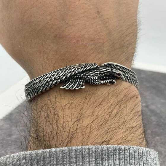 sterling-silver-fashion-bracelet-2.webp