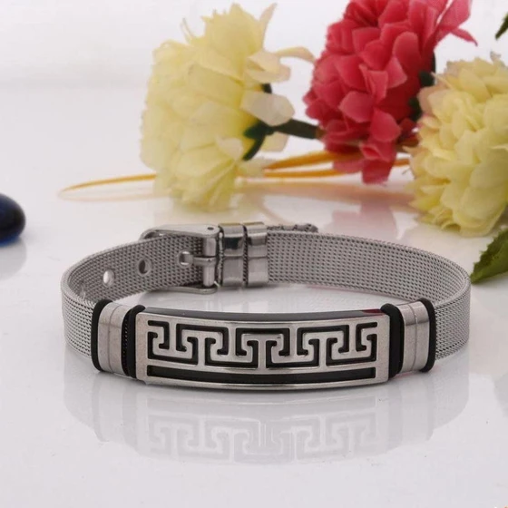 fashion-silver-artificial-bracelet-2.webp