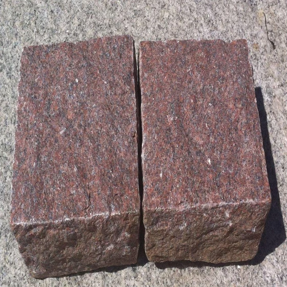 red-granite-cobbles-2.webp