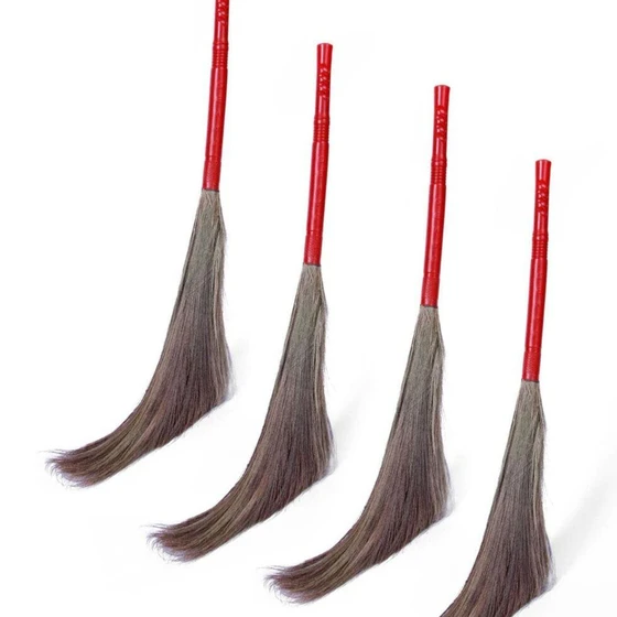 hic-grass-brooms-1.webp