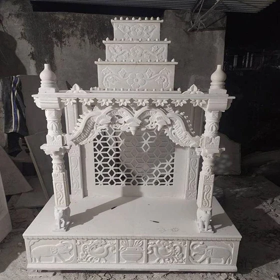 makrana-marble-temple-2.webp