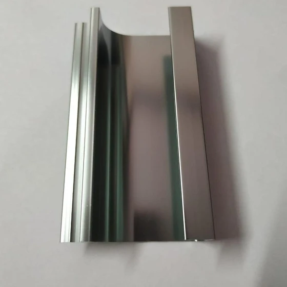 aluminum-f-handle-profile-2.webp