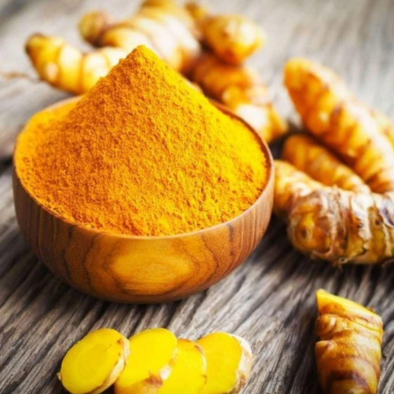 haldi-natural-powder-2.webp
