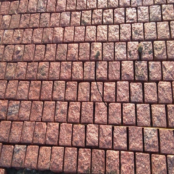 red-cobble-stone-1.webp