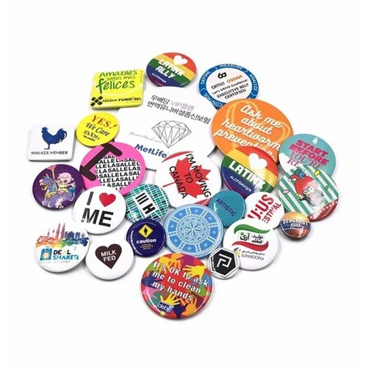 promotional-pin-badges-2.webp
