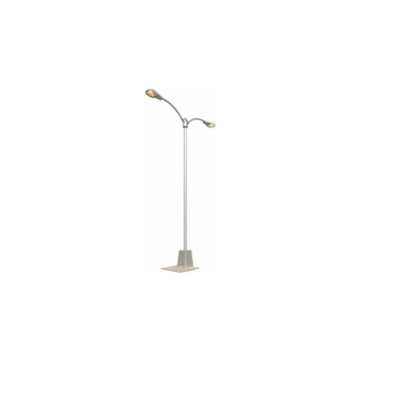 double-arm-light-pole-2.webp