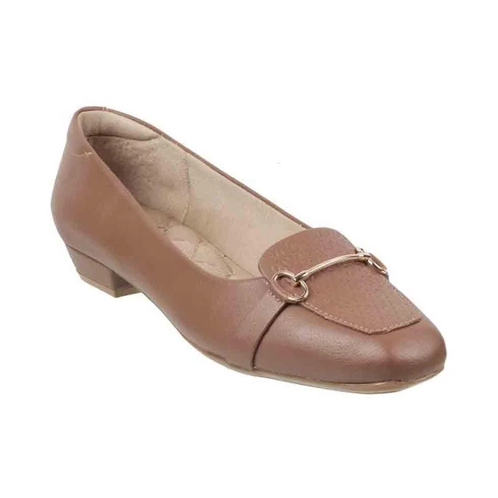 ladies-shoes-and-price.webp