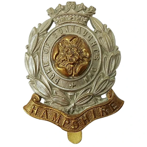 antique-metal-badges-2.webp