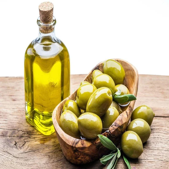 organic-olive-oil-2.webp