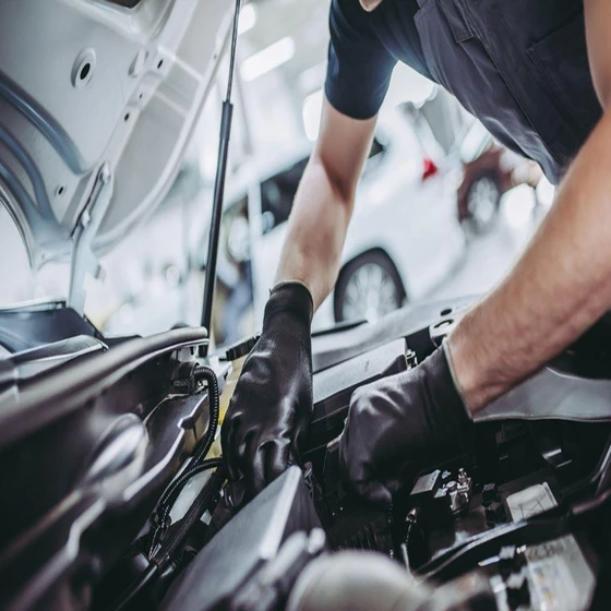 four-wheel-maintenance-service-2.webp