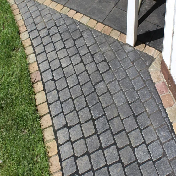 black-sandstone-cobble-2.webp